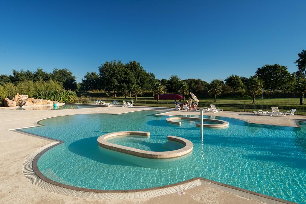 فندق Domaine De L'Orangerie De Lanniron كْيَمبيه المظهر الخارجي الصورة