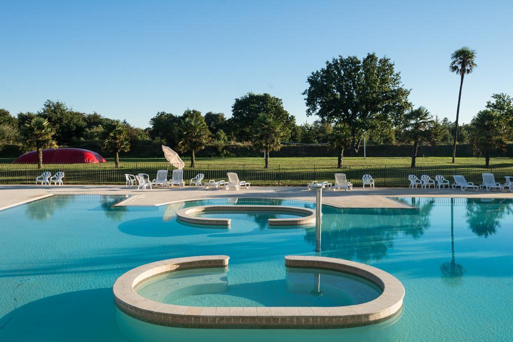 فندق Domaine De L'Orangerie De Lanniron كْيَمبيه المظهر الخارجي الصورة
